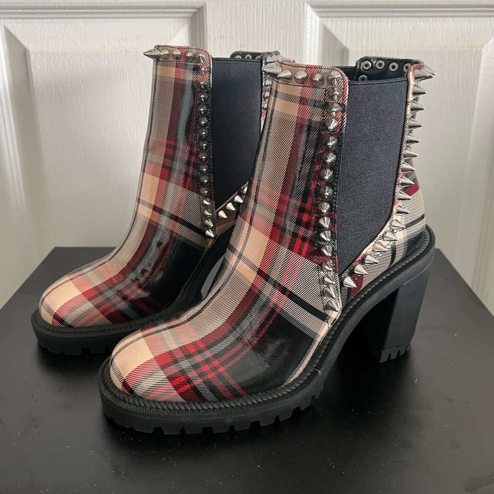 NWOT Jessica Simpson Women’s 5/35 Demmie Bootie Ankle Bootie